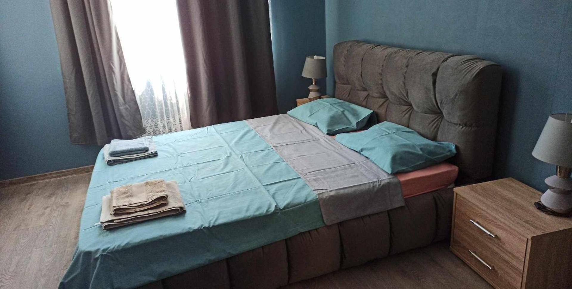 Aпартамент габи - център , тихо място , паркинг, Cash Only Apartment